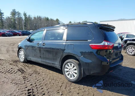 2017 Toyota Sienna Xle 7 Passenger z USA, uszkodzony, nr VIN 5TDDZ3DC8HS166143
